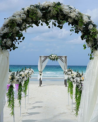 Say ‘I Do’ in Paradise