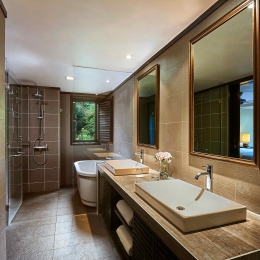 Garden Suite - Bathroom