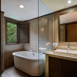 Garden Suite - Bathtub