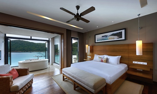 Cliff Bay Suite