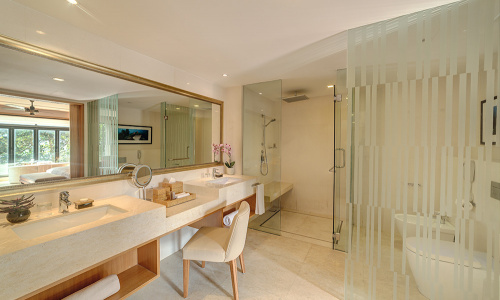 Cliff Bay Suite Bathroom Cliff Bay Suite Bathroom