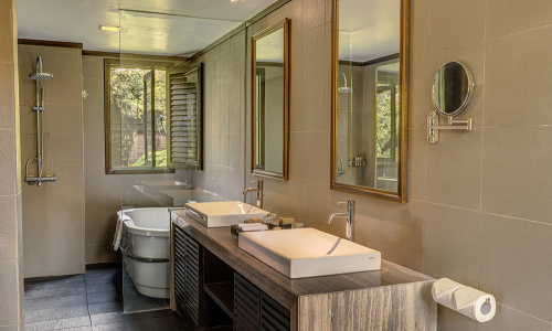 Garden Suite Bathroom Garden Suite Bathroom